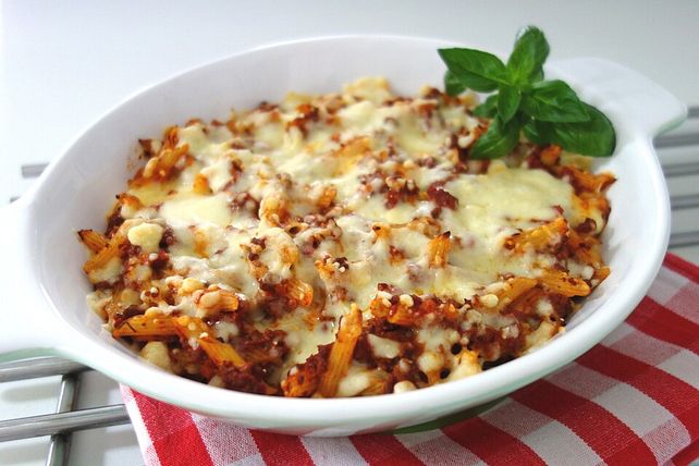 Überbackener Nudel - Bolognese - Auflauf von Susi-Leckermäulchen| Chefkoch