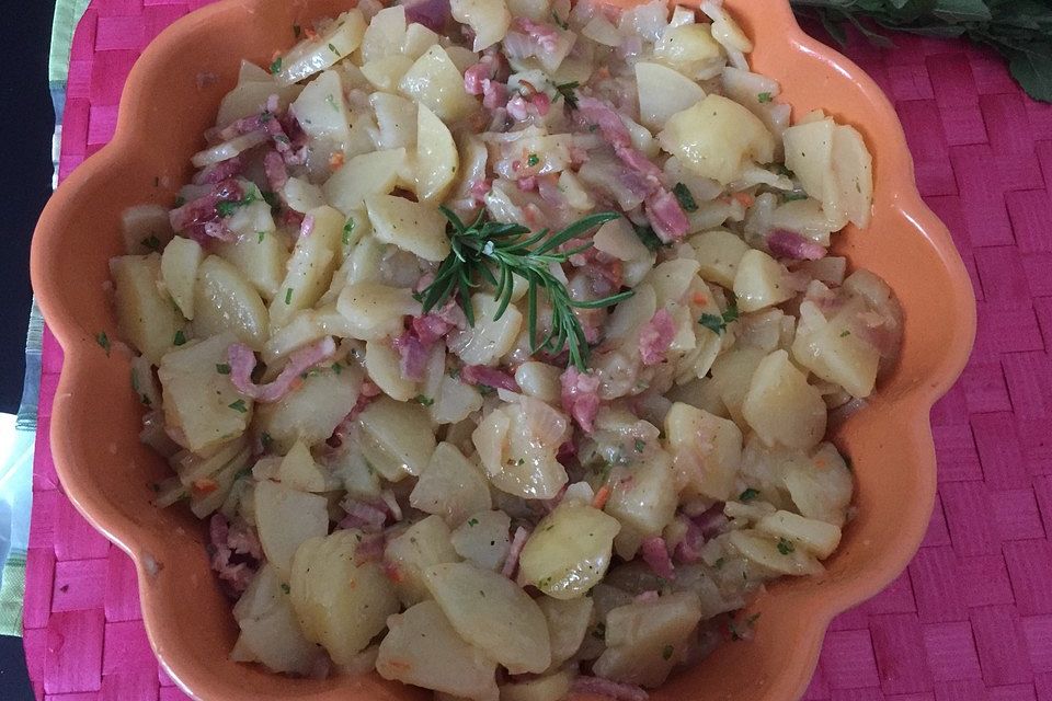 Kartoffelsalat mit Speck