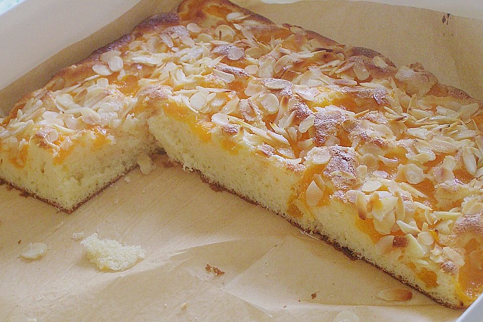 Schmandkuchen mit Mandarinen