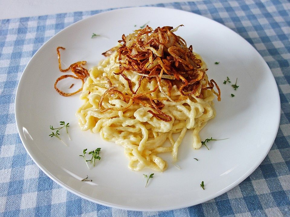 Käsespätzle mit Röstzwiebeln von Susi-Leckermäulchen| Chefkoch