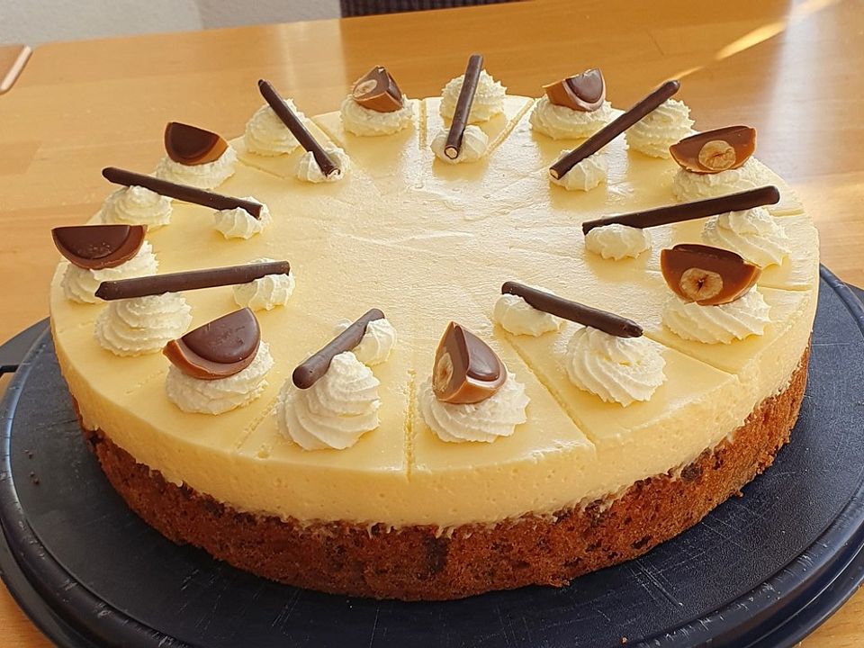 Eierlikör - Torte mit Sauerkirschen von urmeli75| Chefkoch