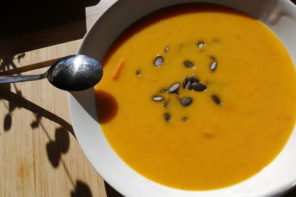 Hokkaido-Kürbissuppe