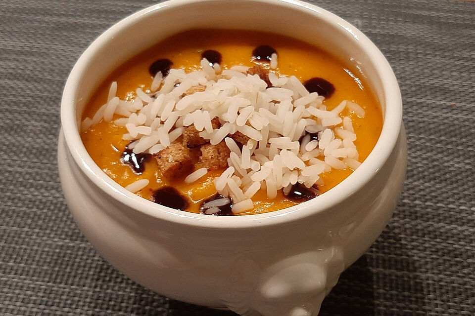 Hokkaido-Kürbissuppe