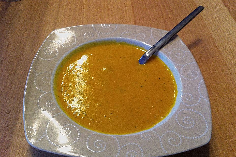 Hokkaido-Kürbissuppe