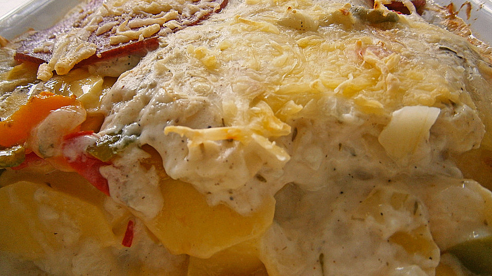 Kartoffel-Paprika-Gratin von Hani Kartoffel-Paprika-Gratin von Hani