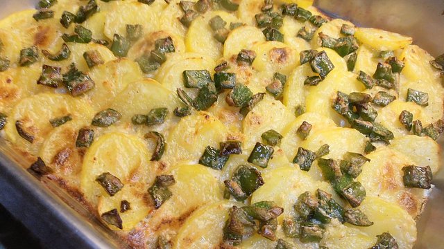 Kartoffel-Paprika-Gratin von Hani Kartoffel-Paprika-Gratin von Hani