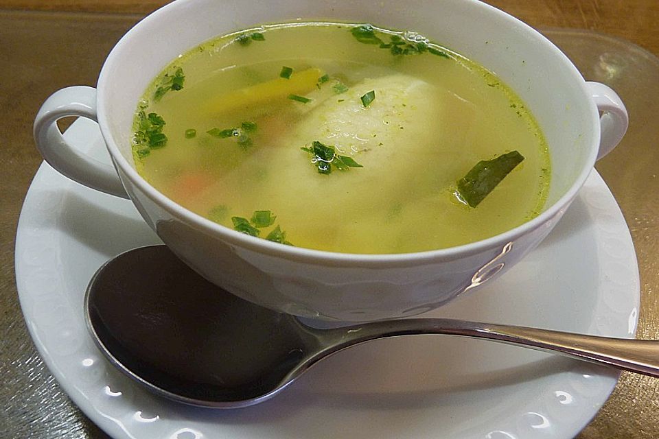 Grießnockerlsuppe