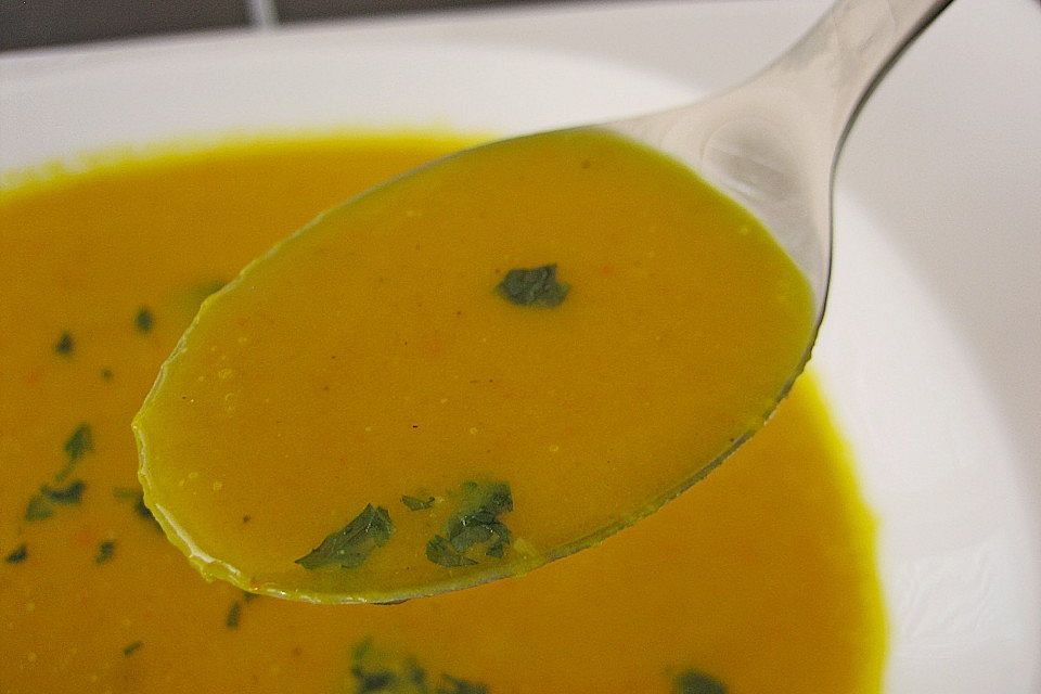 Kürbissuppe Pumpkin Power mit Chili Kürbissuppe Pumpkin Power mit Chili