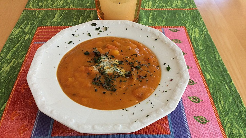 Kürbis - Tomaten - Suppe von Zwetschgennudel