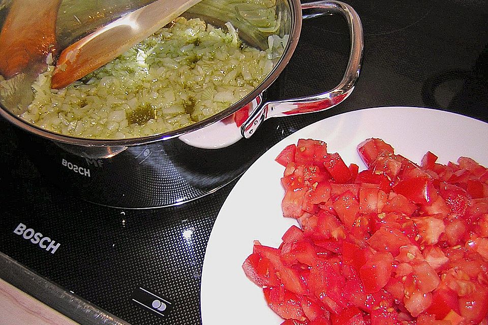 Einfache Tomaten - Sahne - Sauce