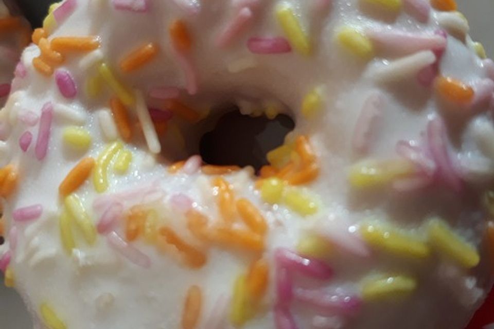 Bunte Kinder Mini - Donuts (Hefeteig)