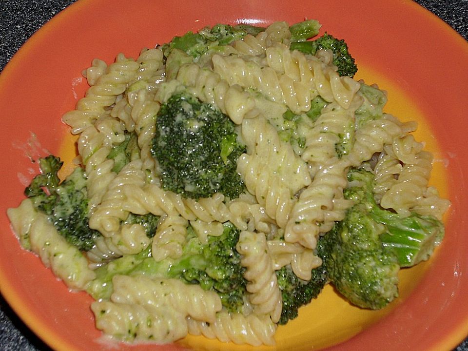 Brokkoli - Käse - Nudeln von Tuluca| Chefkoch