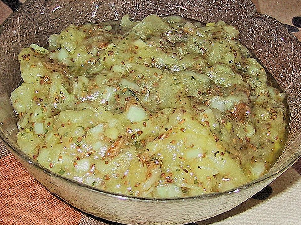 Kartoffelsalat mit Knoblauch und Sesam von Corela1| Chefkoch