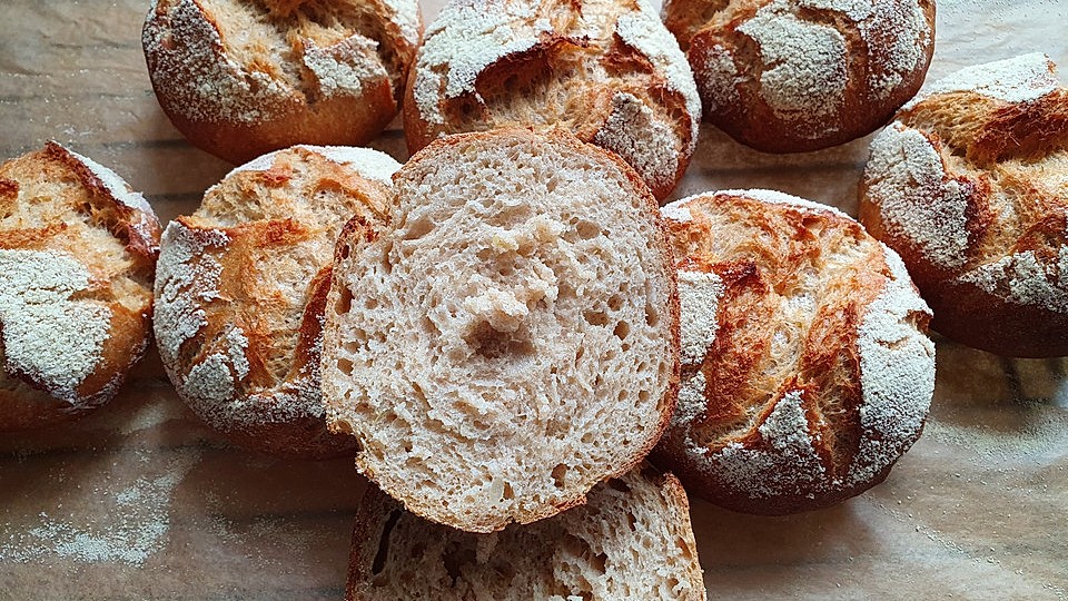 Kartoffelbrotchen Mit Genialer Kruste Von Salome89 Chefkoch 