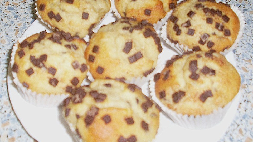 Kirsch Muffins mit Schokostückchen von jana_koch79| Chefkoch