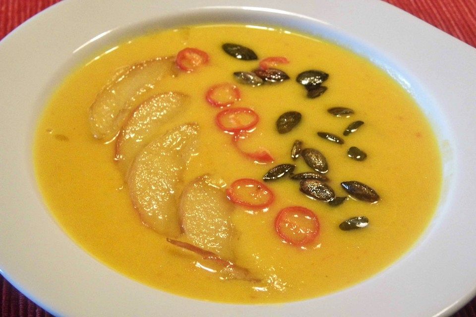 Kürbis-Apfel-Suppe