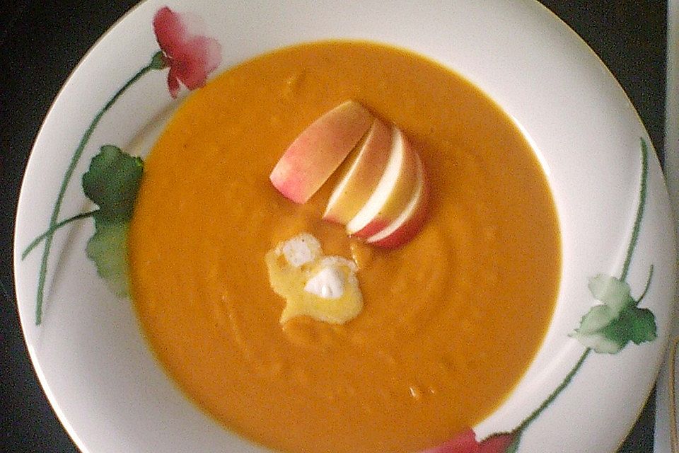 Kürbis-Apfel-Suppe