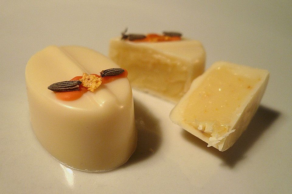 Orangentrüffel mit Lavendel Orangentrüffel mit Lavendel