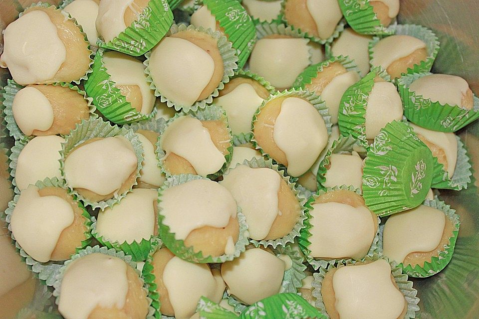 Orangentrüffel mit Lavendel Orangentrüffel mit Lavendel