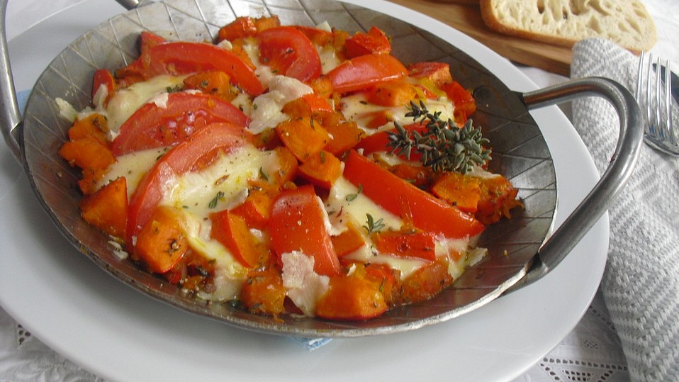 Kürbis - Mozzarella - Auflauf von Bluemousetina