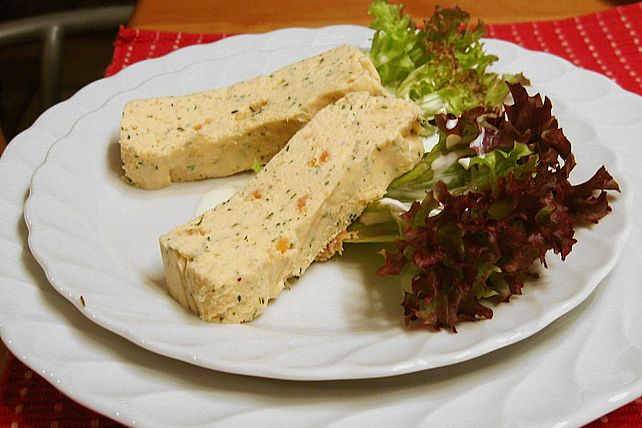 Lachsmousse mit Dill, Kaviar und Crème fraîche von HDK110| Chefkoch