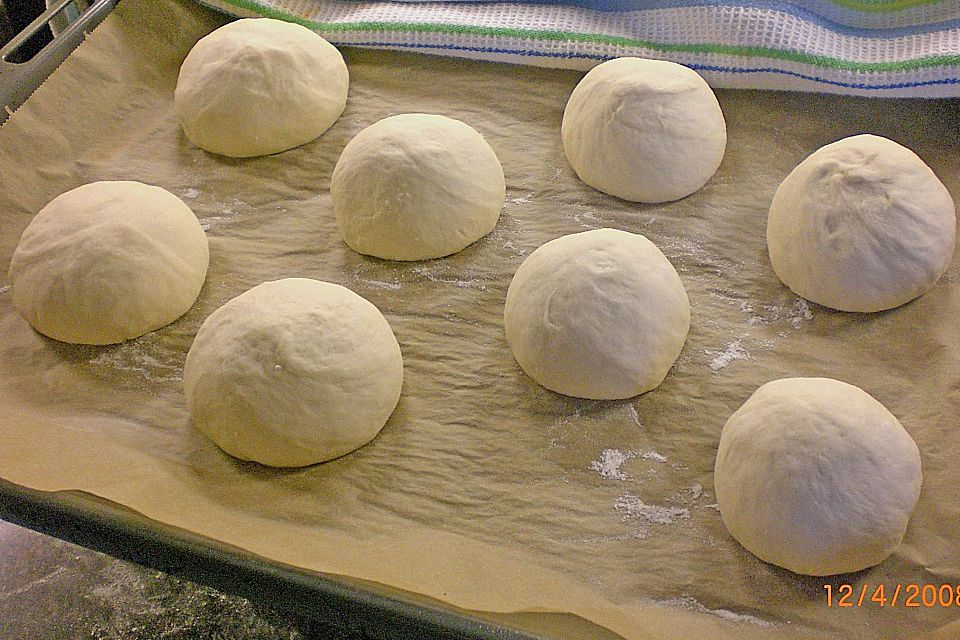 Brot und Brötchen schleifen