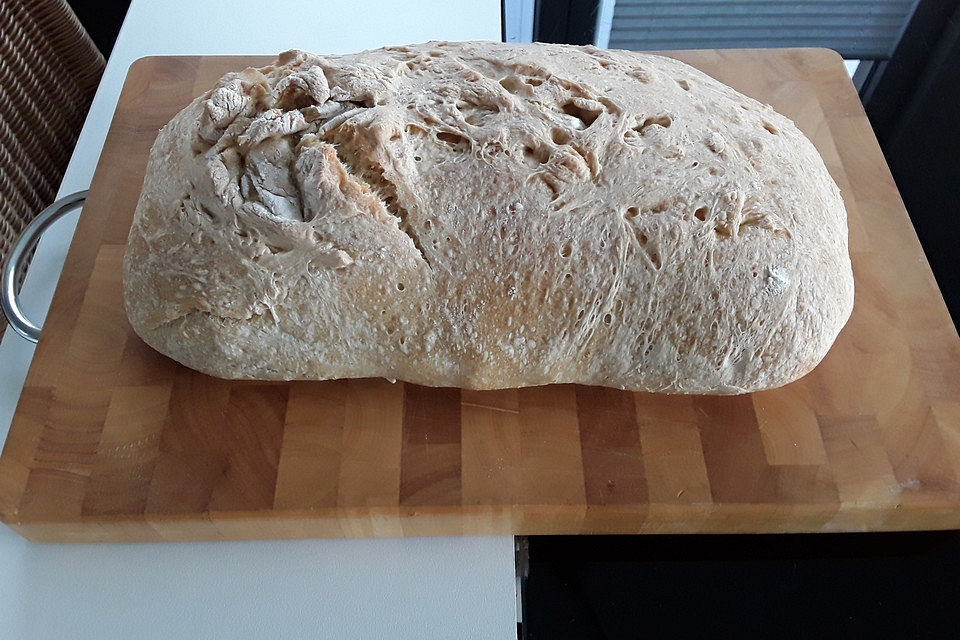 Brot und Brötchen schleifen