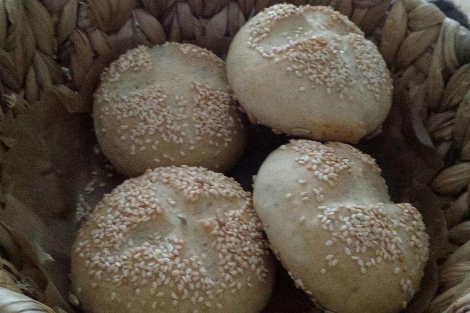 Brot und Brötchen schleifen