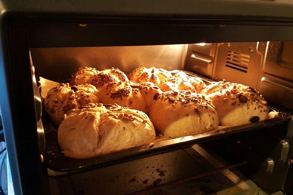 Brot und Brötchen schleifen