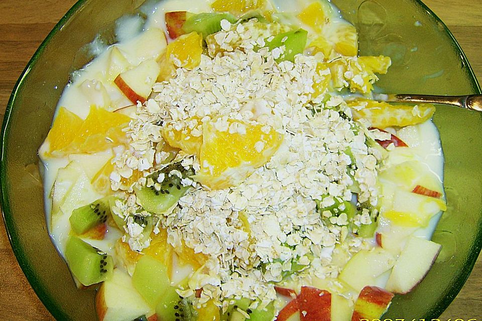 Obstsalat mit Joghurt