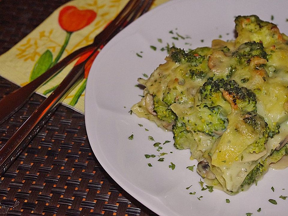 Brokkoli - Lasagne mit Champignonrahm von kimi62| Chefkoch