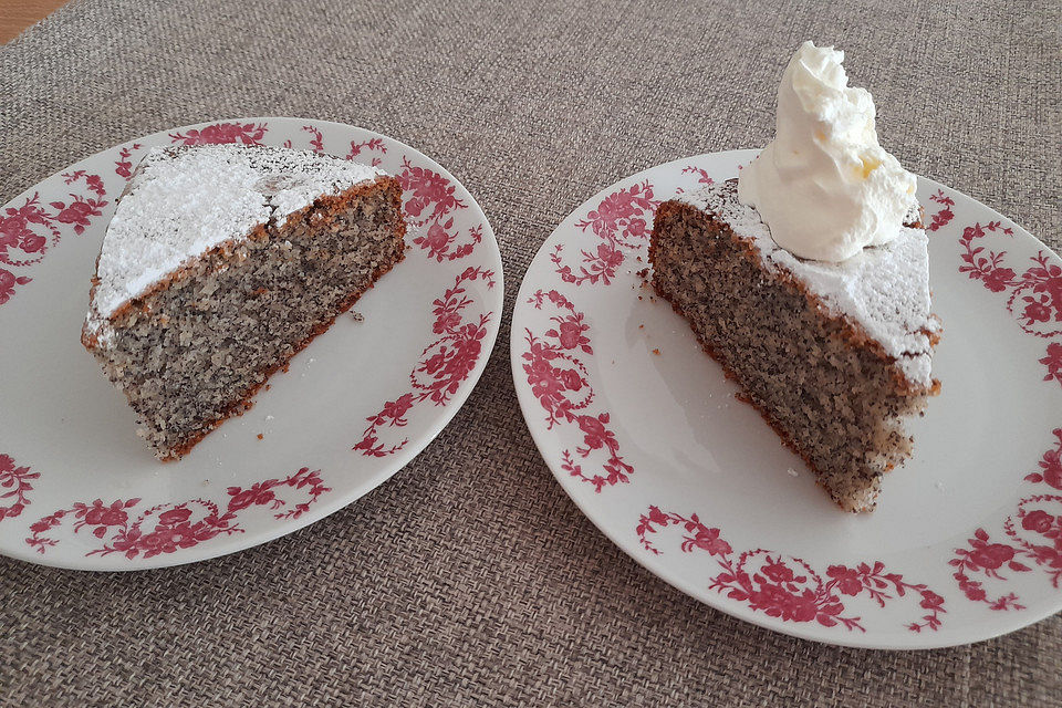 Janas Mohnkuchen mit Rapsöl