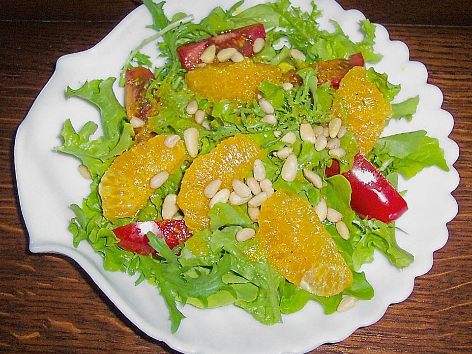 Blattsalat mit Orangendressing von Vinchen| Chefkoch