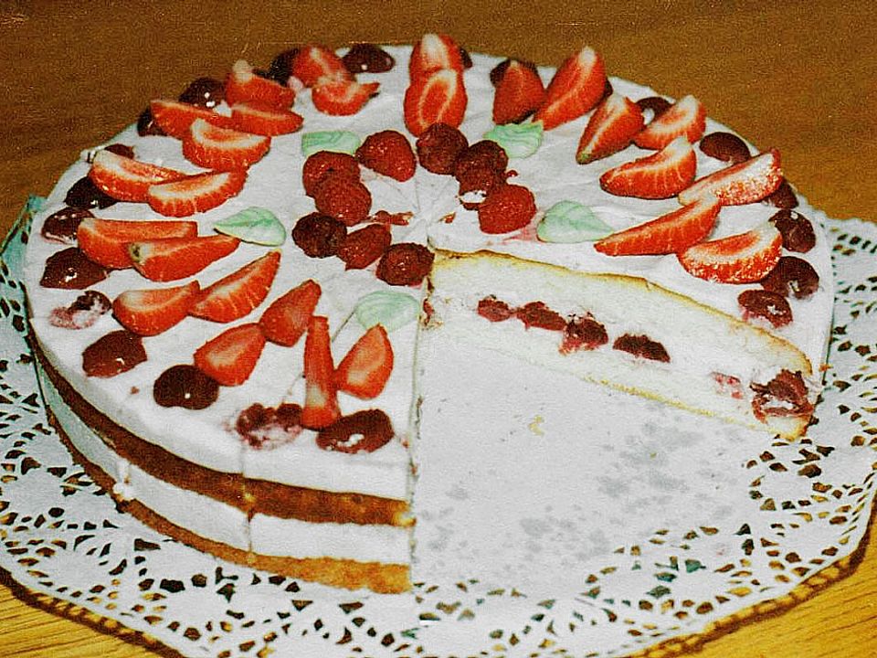 Frische Beeren - Joghurt -Torte von reise-tiger| Chefkoch