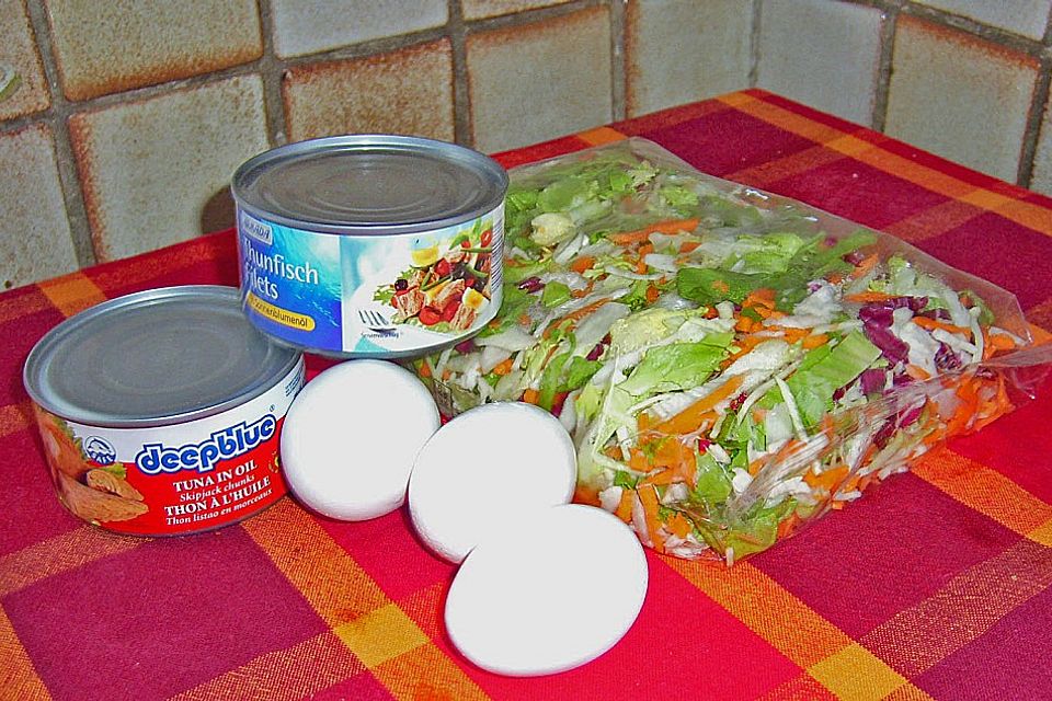 Schneller Salat mit Thunfisch