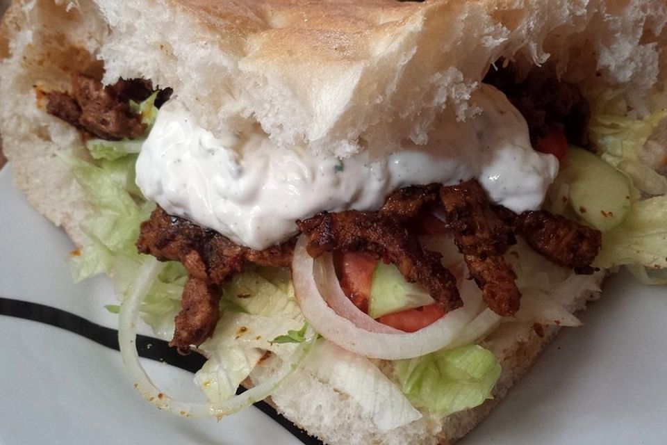 Döner im Fladenbrot