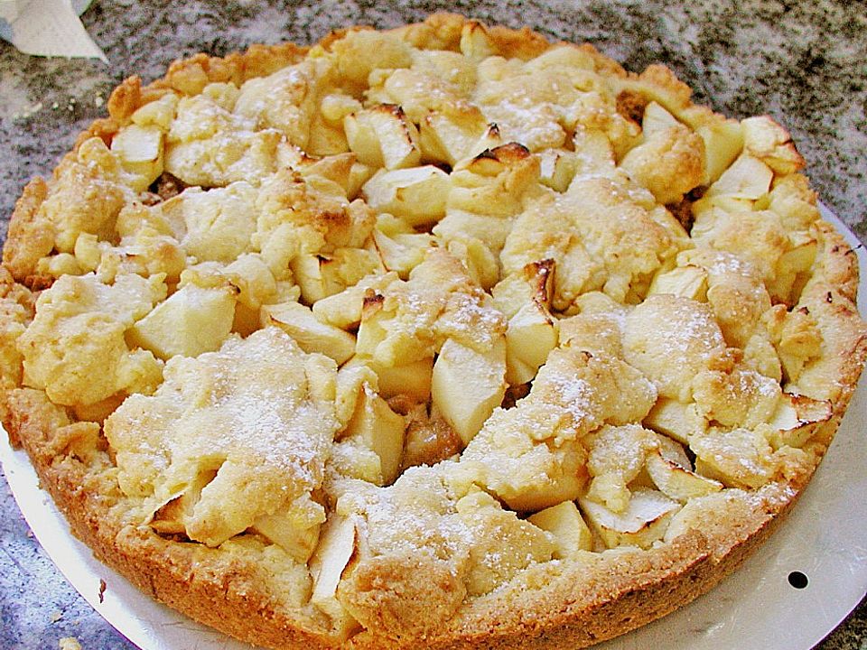 Knuspriger Apfelkuchen mit Amarettini von Jenny86 | Chefkoch
