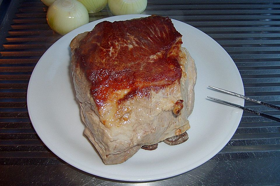 Schweinenackenbraten mit Knochen