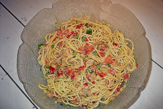 Spaghetti - Thunfisch - Salat von simcat04| Chefkoch