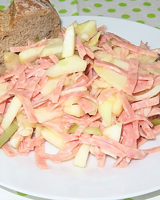 Wurst - Apfel - Salat
