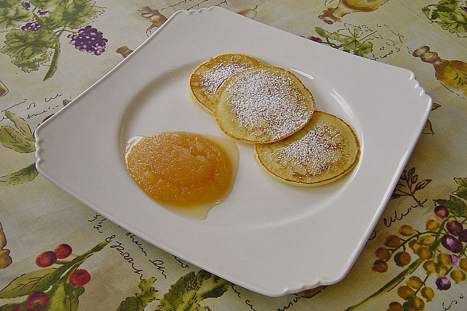 Plinsen mit Buttermilch Plinsen mit Buttermilch