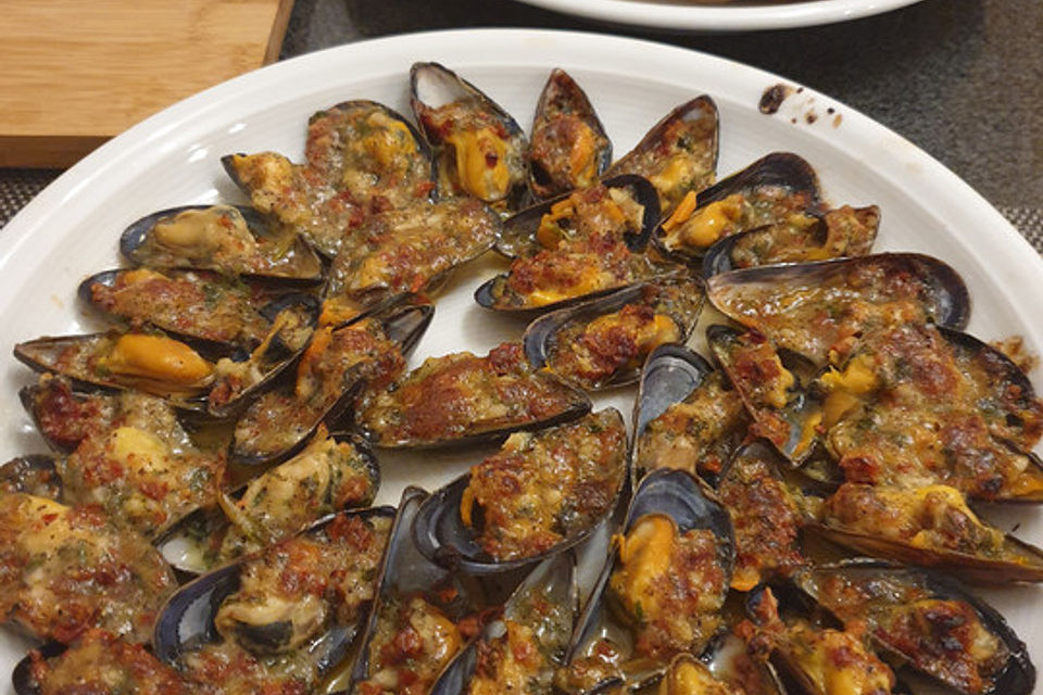 Gegrillte Miesmuscheln Gegrillte Miesmuscheln