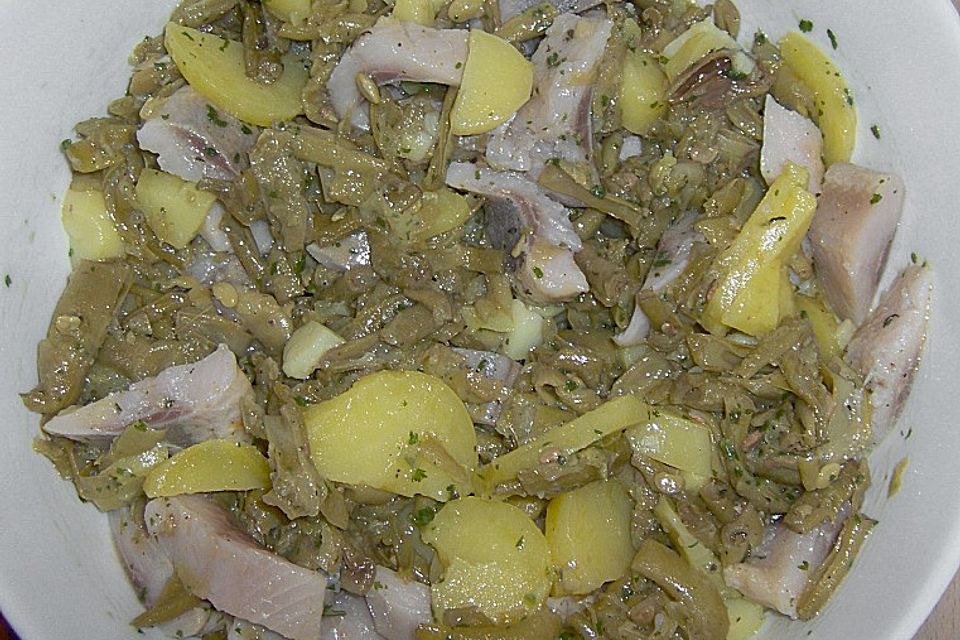 Kartoffel - Bohnen - Salat mit Matjes