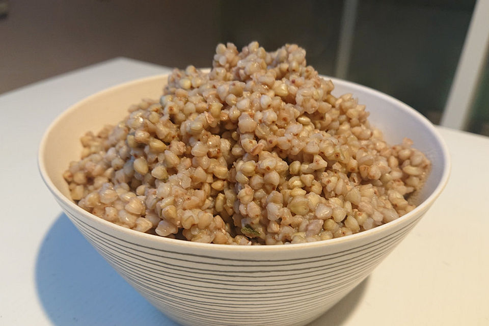 Buchweizen oder Hirse kochen