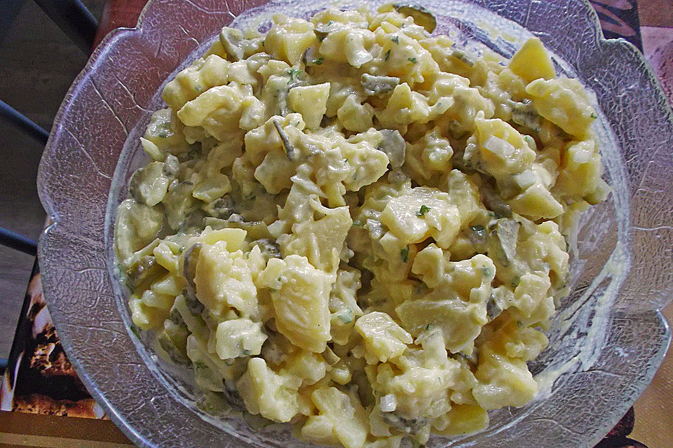 Illes leichte Salatsoße für Kartoffelsalat oder auch Eiersalat