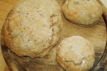 Buttermilch - Kümmel - Brot