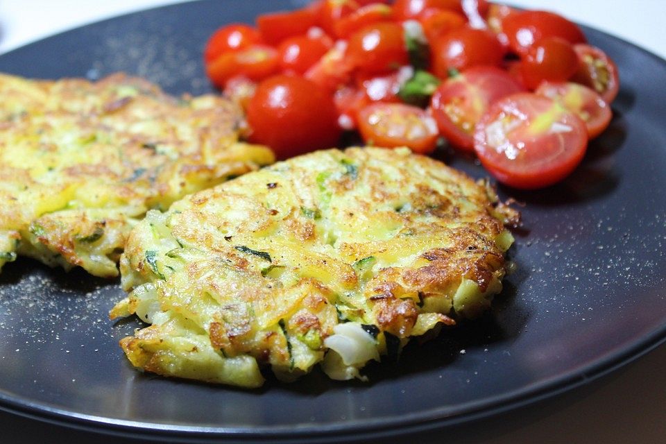 Griechische Zucchini - Küchlein