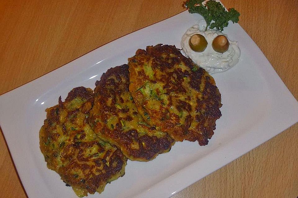 Griechische Zucchini - Küchlein