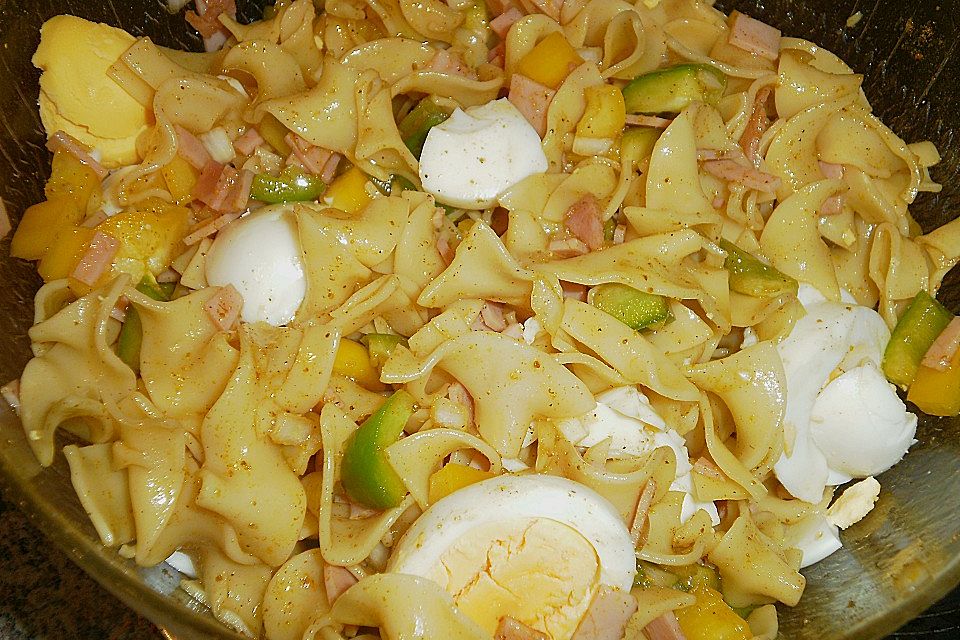Asiatischer Nudelsalat Asiatischer Nudelsalat