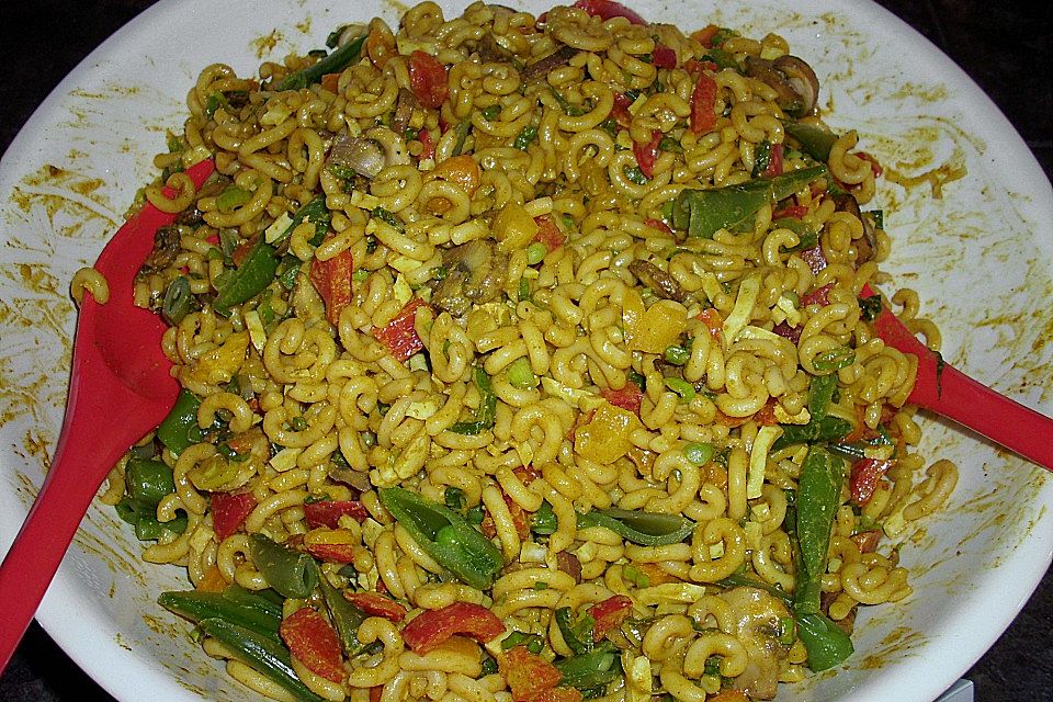 Asiatischer Nudelsalat Asiatischer Nudelsalat
